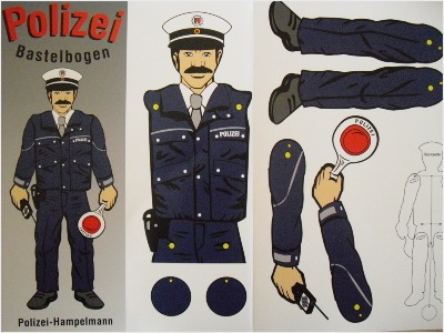 Polizei Hampelmann basteln Kinder ausschneiden Kindergarten Schule Öffentlichkeitsarbeit basteln ausschneiden Schule Papier Karton Schere Rennfahrer Polizei Feuerwehrmann Feuerwehrfahrzeug